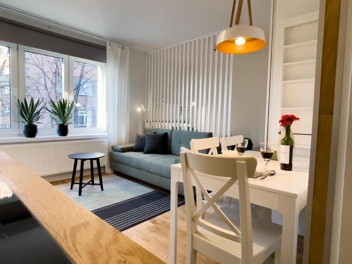 Urban Apartments Studio No 4A, Free Private Parking, Self Check-In Chorzów Exteriör bild
